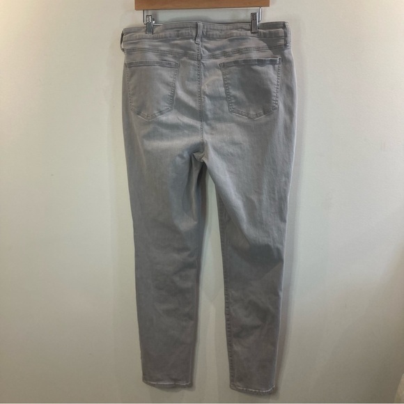 NYDJ Sz 14  Alina Jeggings High Rise Light Grey Soft Stretch Jeans - Picture 10 of 11
